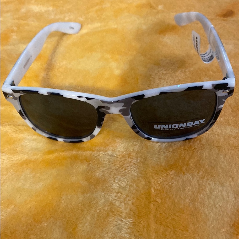 Unionbay Black and White Camouflage Sunglasses